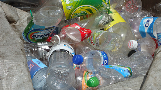 PET en la basura